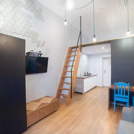 Dizzy Daisy Downtown Apartments Krakow Exterior photo